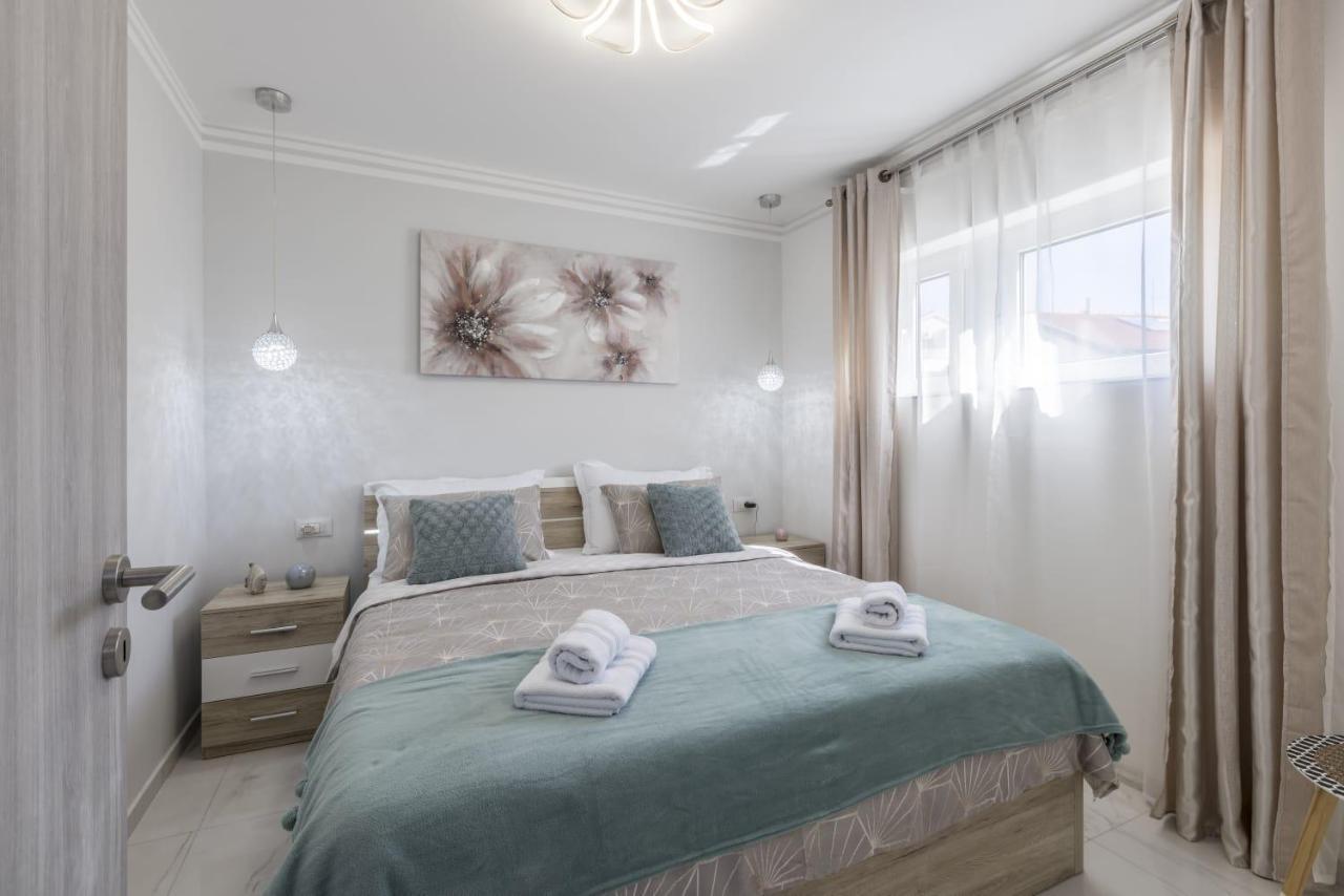 Royal Rose Gold Apartment Водице Экстерьер фото